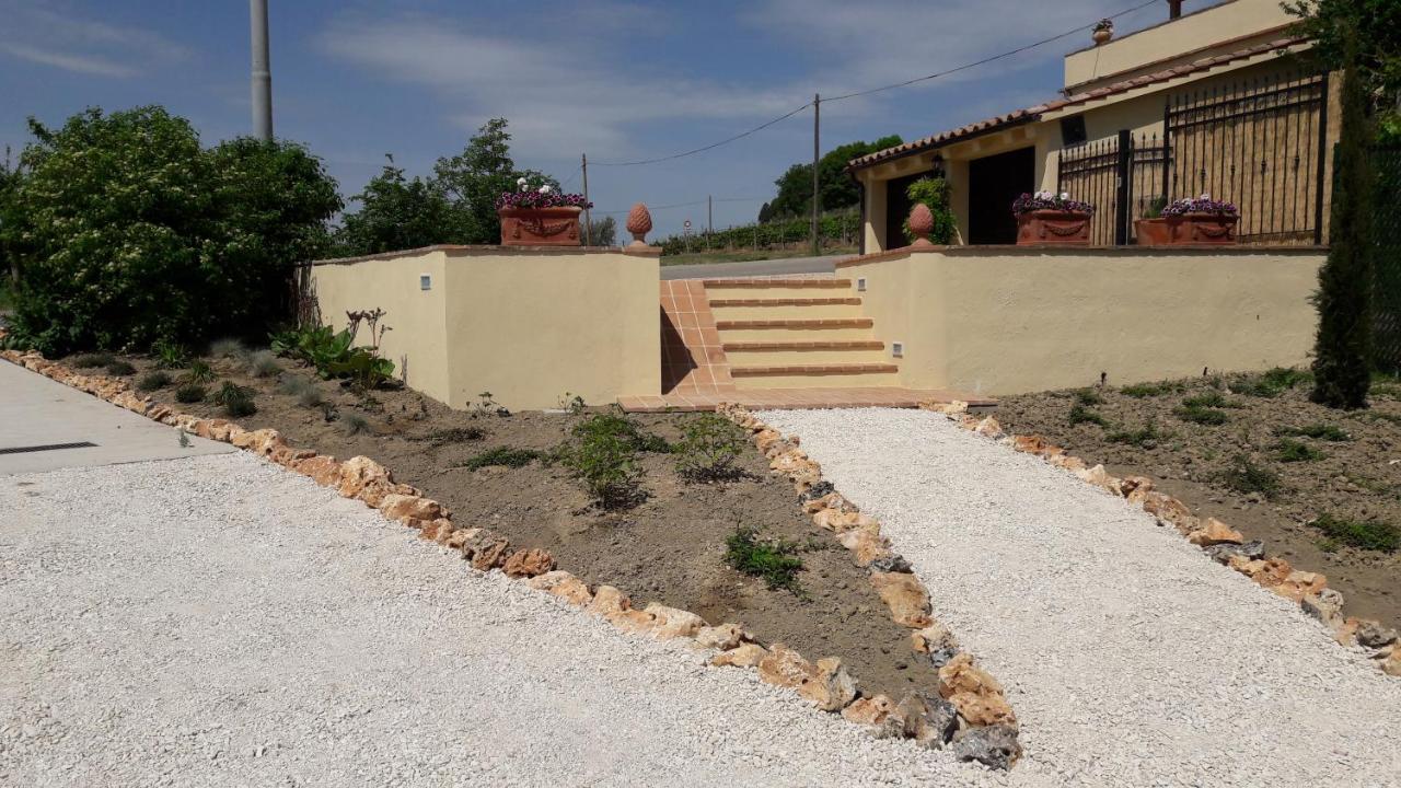 B&B Cum Grano Salis Castello delle Forme Екстериор снимка